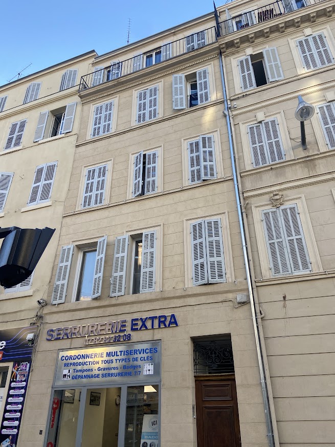Ravalement de façade réalisé par Les Ateliers à Marseille